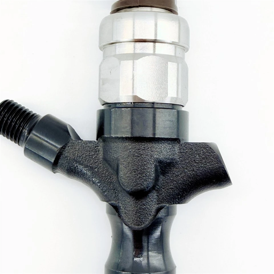 Real Factory 2367009330 23670-09330 Common Rail Injector 2367009330 Is Suitable For Toyota Hilux 04-12 OEM Quality factory